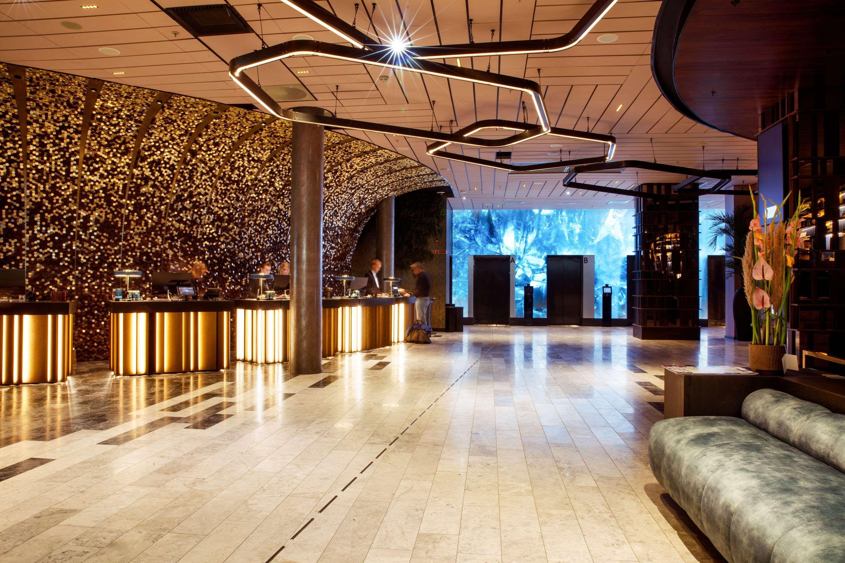 Clarion Hotel The Hub Oslo Exterior photo