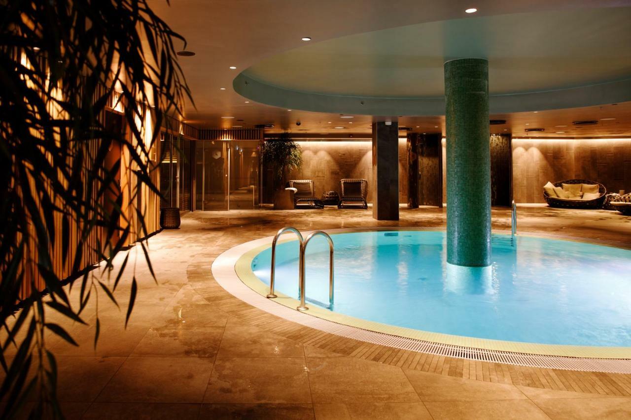 Clarion Hotel The Hub Oslo Exterior photo